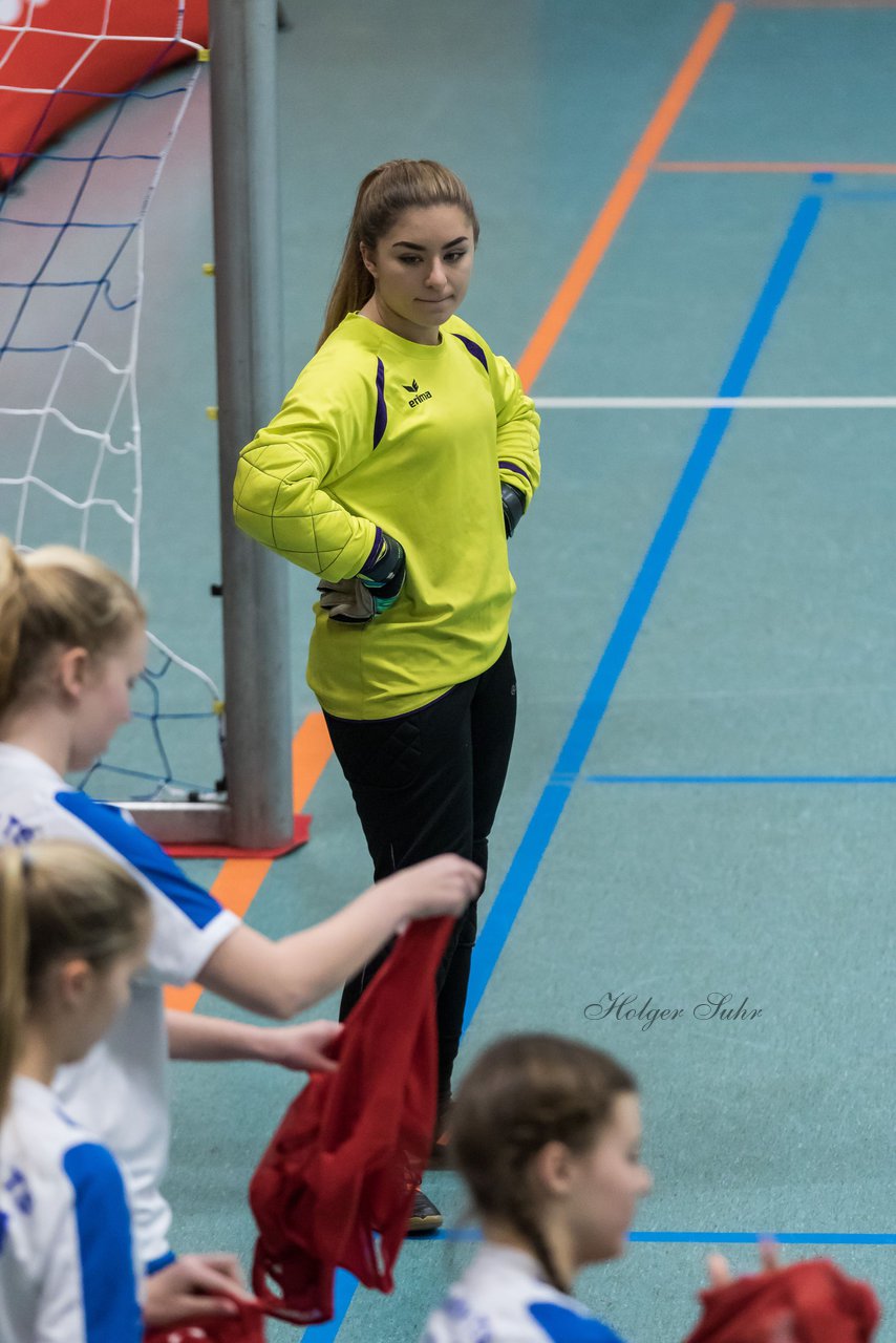 Bild 323 - Dodenhof Cup